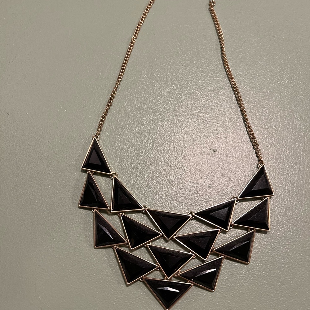Statement necklace